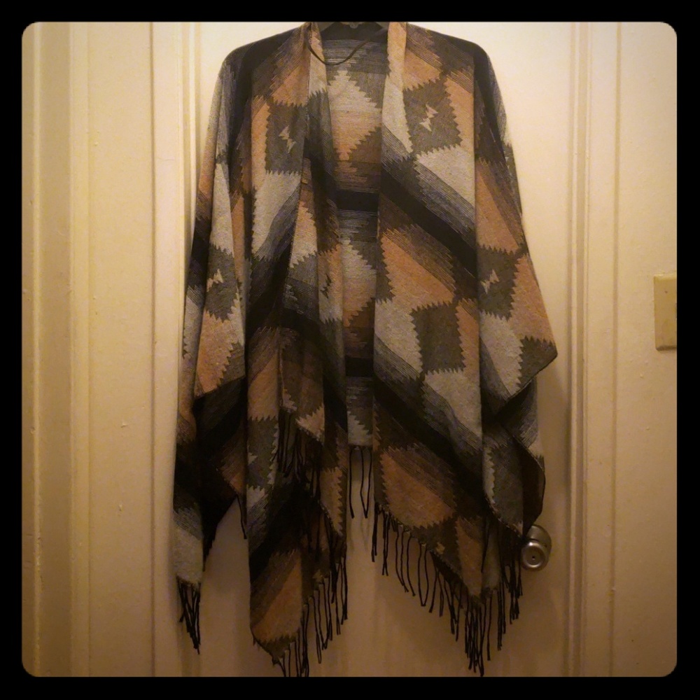 Charlotte Russe poncho
